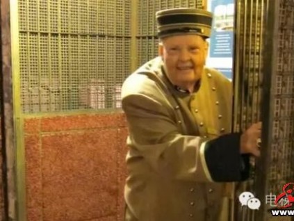 為什么我們總喜歡用“老舊電梯”這個詞？看看國外怎么說！