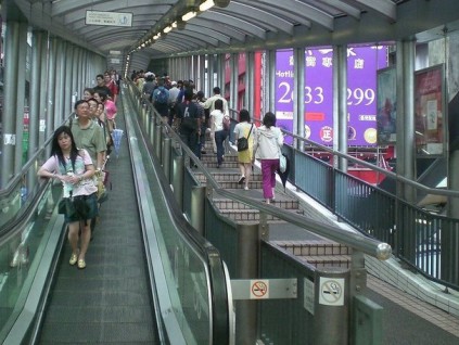 香港大部分電梯和自動扶梯不符合安全規(guī)定？