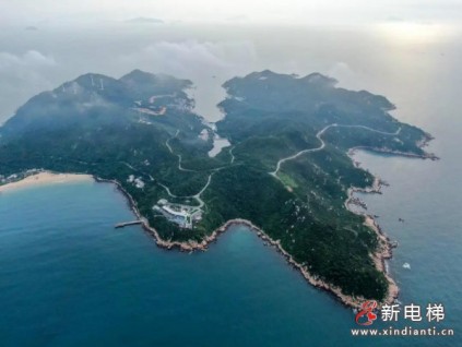 萊茵斜行電梯，山海盛景的助力者