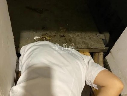 餐梯再發(fā)慘案！餐梯屬于特種設(shè)備的范疇，安裝使用需辦理手續(xù)，檢驗合格后才能投入使用