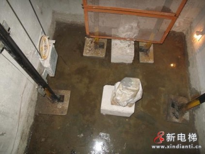 “紙面維?！迸撟骷?！四川天府新區(qū)一電梯維保公司被立案調(diào)查