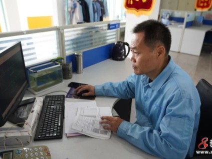 【奮斗者 正青春】楊鐵偉：做“再崛起”新征程上攻堅(jiān)克難的奮斗者！