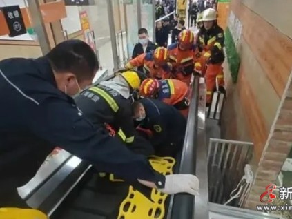 最新進(jìn)展！上?！?·4”人行道事故續(xù)：女子仍在ICU……