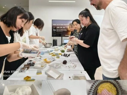 CIBES LIFT GROUP西柏思電梯集團嘉興工廠 | 共度中秋，DIY月餅溫情活動！