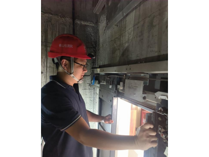 廣東省特檢院佛山檢測(cè)院技術(shù)溯源破解老舊電梯“墜底”風(fēng)險(xiǎn)