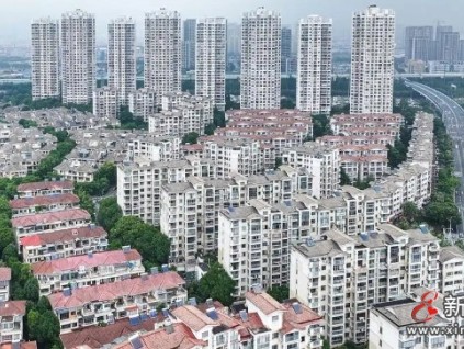 七年困局終破冰 寧波東湖花園小區(qū)132臺電梯集中換新