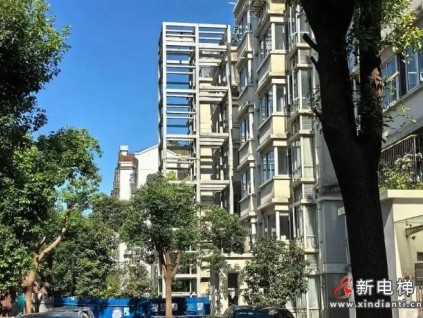 上海一小區(qū)加裝電梯“爛尾”居民愿意承擔(dān)60萬損失，但銹跡斑斑的鋼架沒人拆