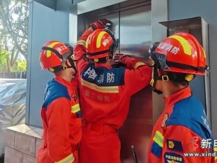 浙江紹興越城區(qū)高溫天氣連續(xù)發(fā)生多起電梯困人事件