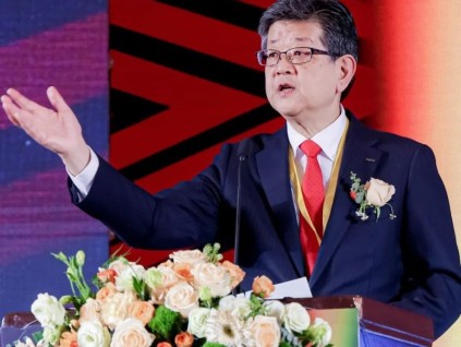 華升富士達電梯2025年度銷售工作會議召開——以初心啟新程，以創(chuàng)新贏未來！