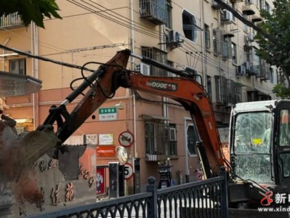 上海楊浦首臺(tái)沿街老房加裝電梯開工，破解“懸空”難題