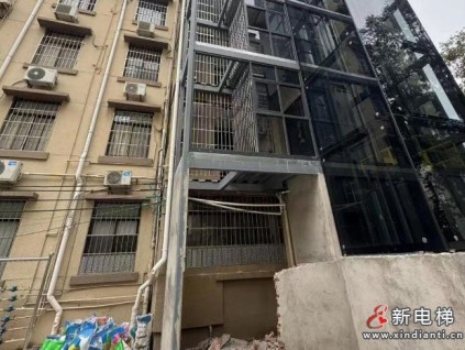 首例！廣東珠海業(yè)主加裝電梯違建連廊被拆 225平方米違建清零